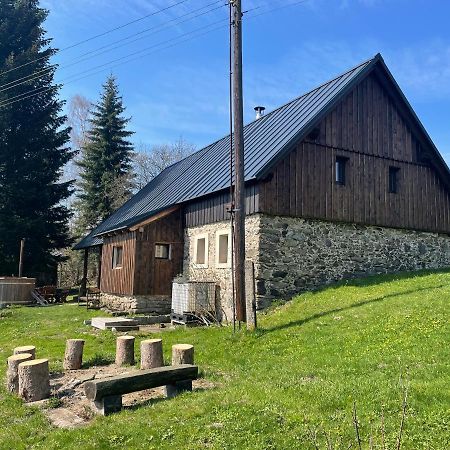 Venkovska Chalupa Jestrabi V Krkonosich Buitenkant foto