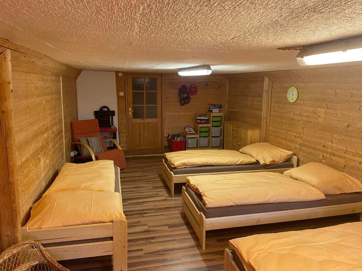 Venkovska Chalupa Jestrabi V Krkonosich Buitenkant foto