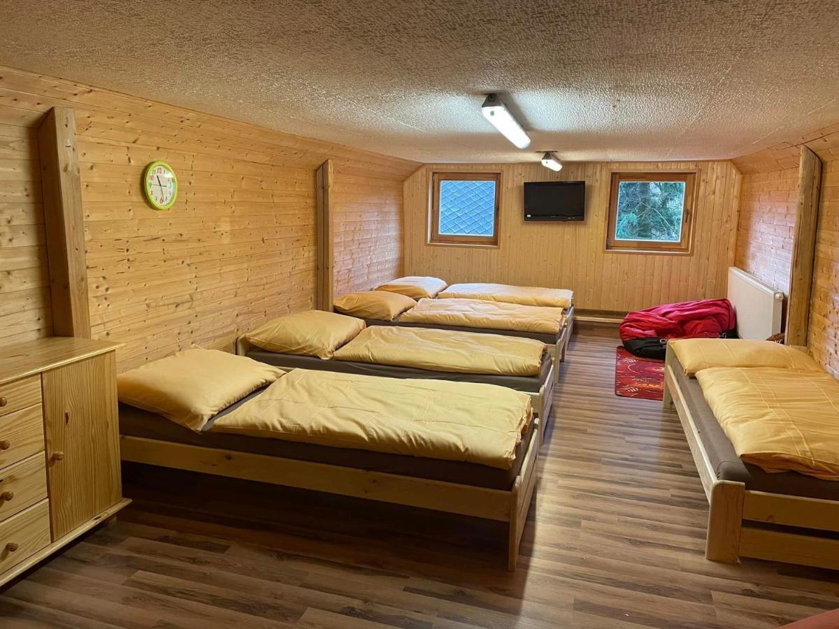 Venkovska Chalupa Jestrabi V Krkonosich Buitenkant foto